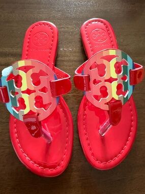 Tory Burch Miller Rainbow Logo Flat Sandal patent leather Red Sz 6 women